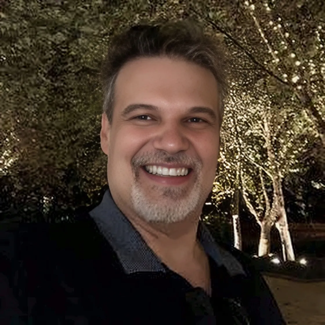 Roberto Sousa, responsável pela tecnologia da Héctor, sorrindo