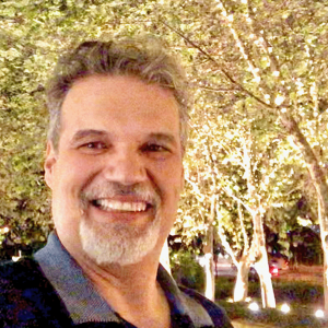 Picture of Roberto Sousa